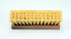 WET CLEANING BRUSH